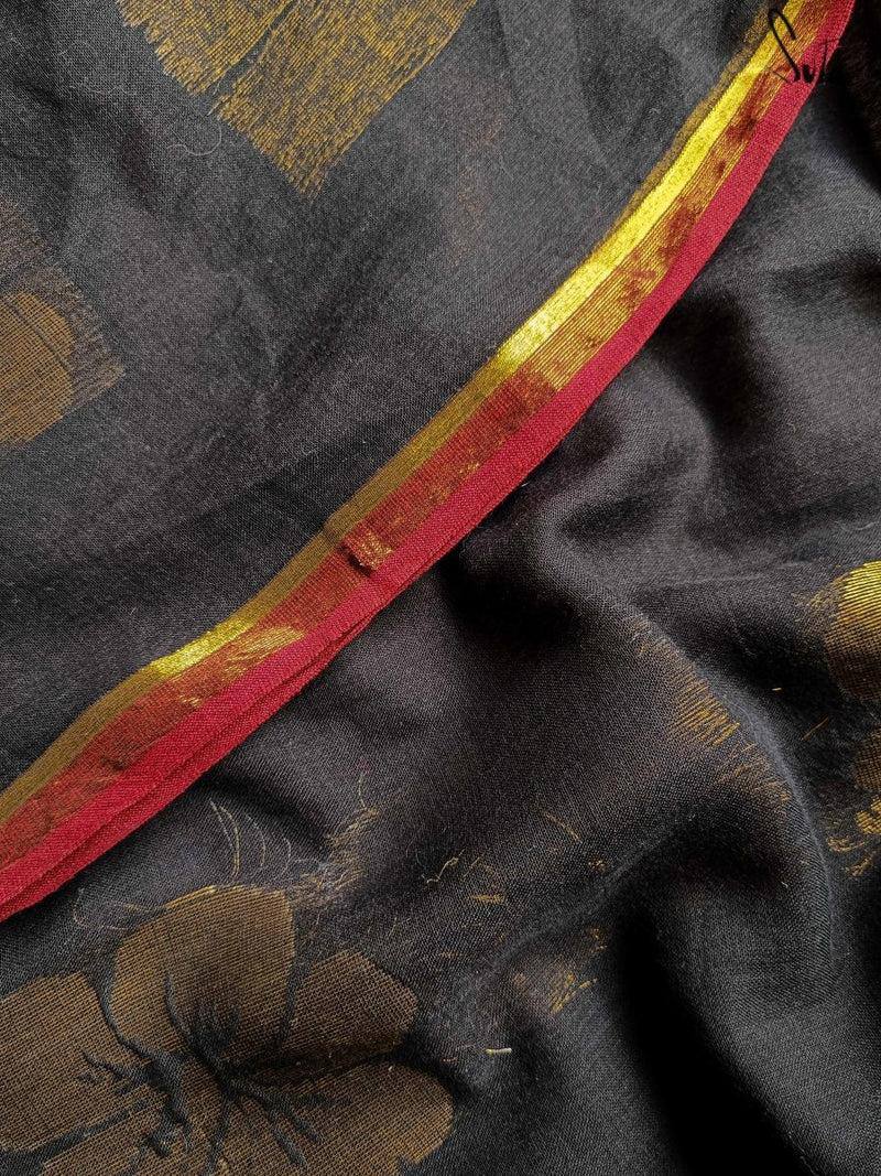 Mul Cotton Zari Buta Saree